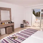 New Famagusta & 3*
