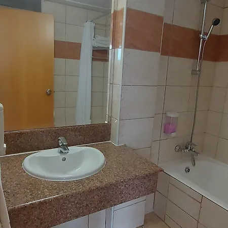 New Famagusta & Отель 3*