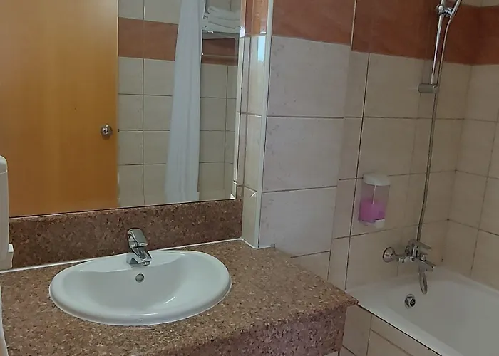 New Famagusta & Hotel 3*