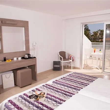 New Famagusta & 3*