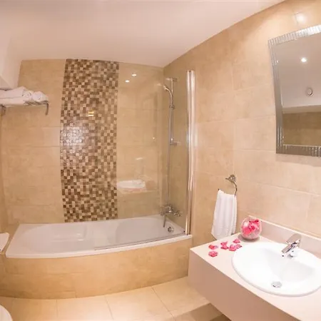 New Famagusta & 3*