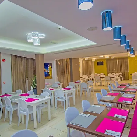 New Famagusta & 3* Ajía Nápa