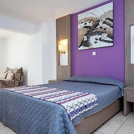 Hotel New Famagusta &