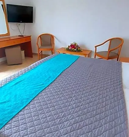 Hotel New Famagusta &