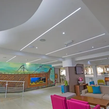 New Famagusta & Hotell