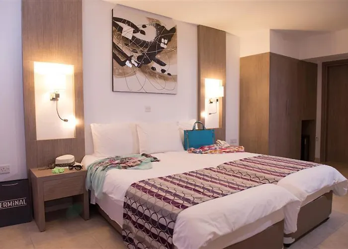 New Famagusta & Hotell Ayia Napa