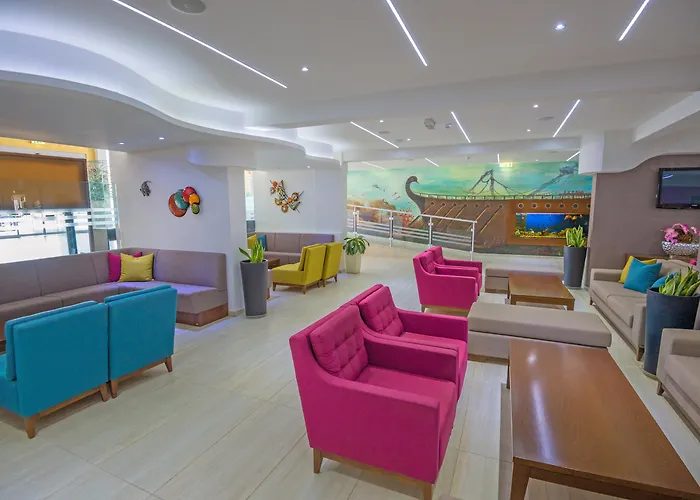 New Famagusta & Hotell